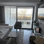 Apartment Seaside 114 Atk Z Widokiem Na Morze - 3 Min Pieszo Do Plazy Kolberg